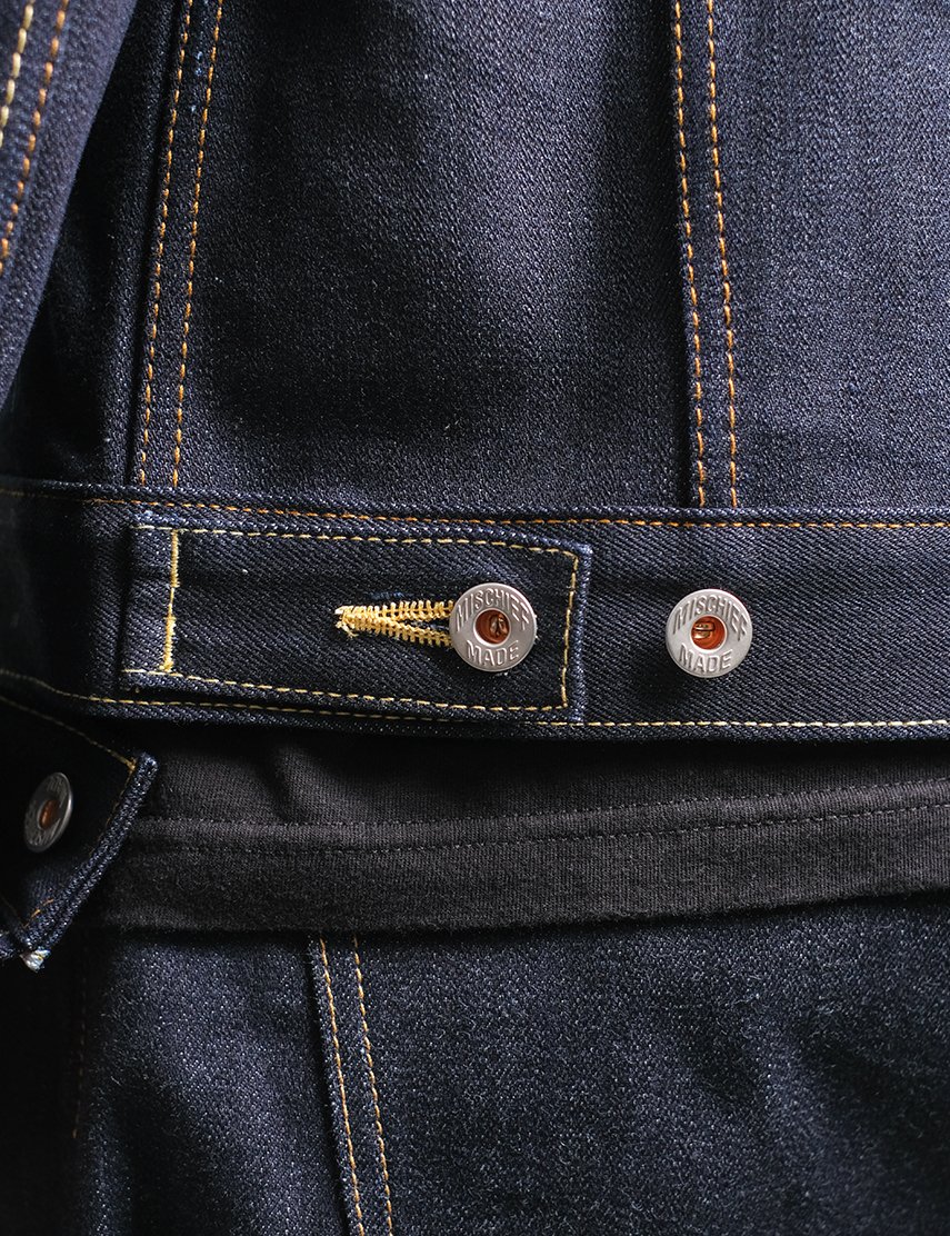 TYPE III GOLDEN GRYPHON WEB 7