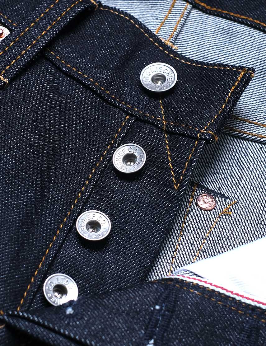 DETAIL 3